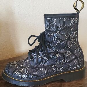 Like NEW Dr Martens Butterfly Pascal Boots